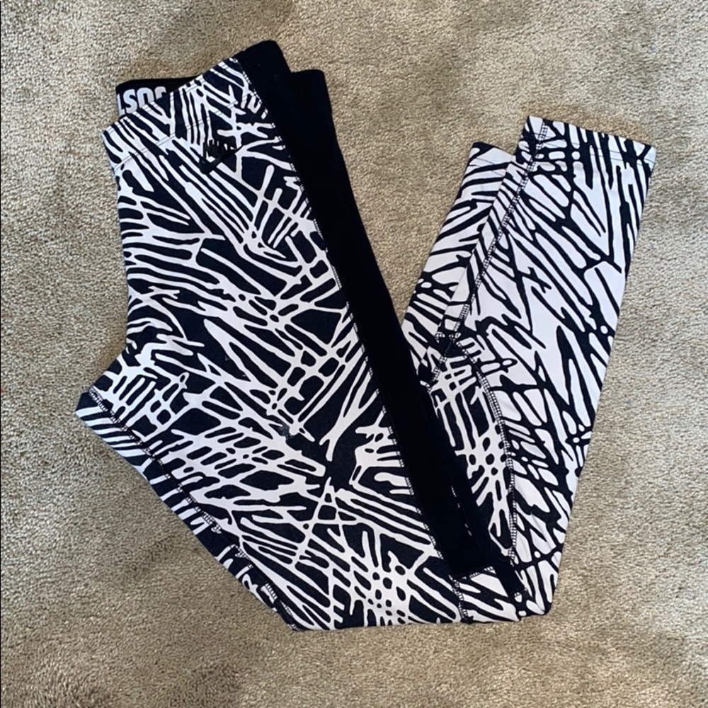 Nike Patterned leggings - Picture 3 of 5